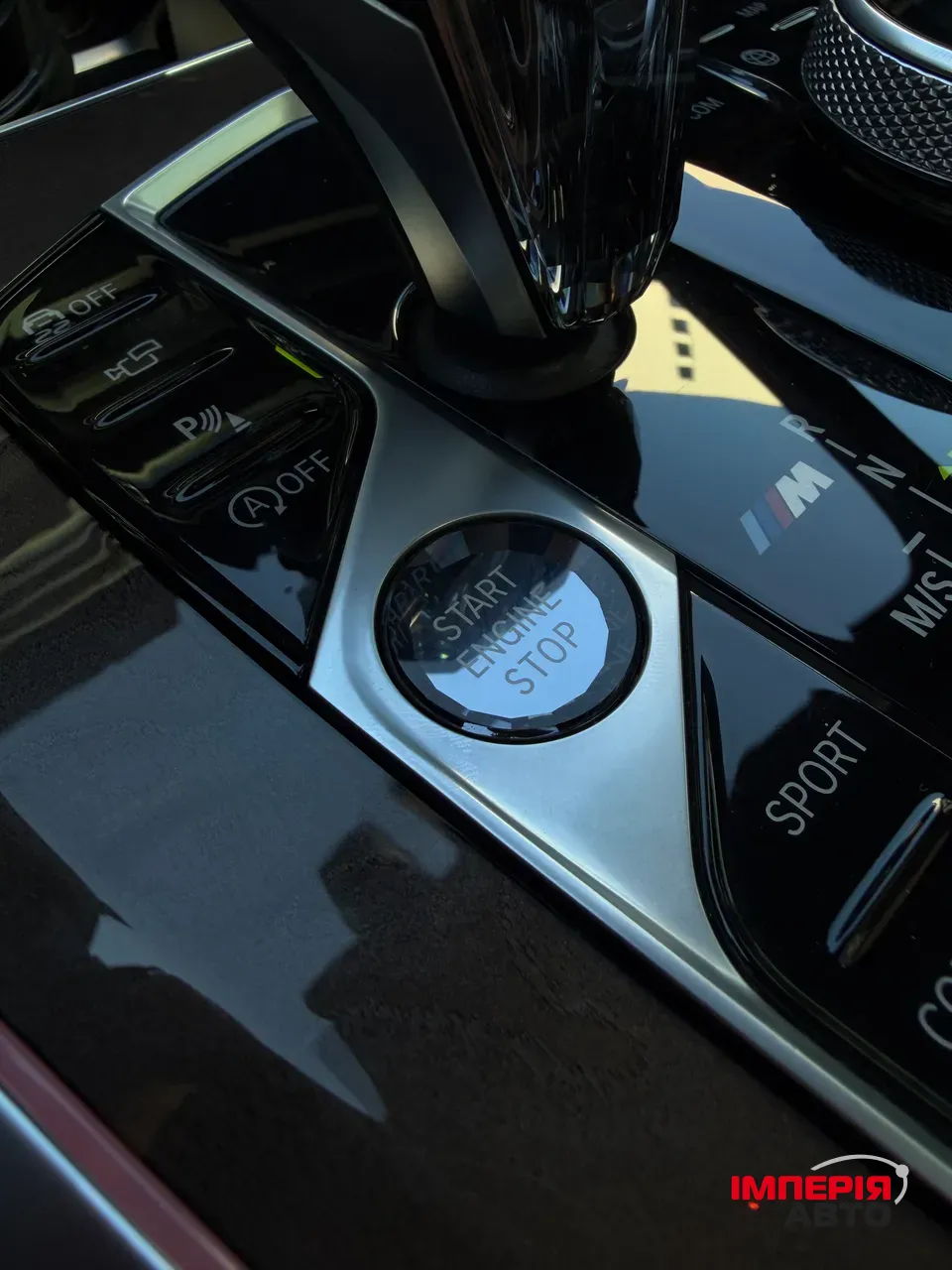 BMW X5 m50i - фото 12