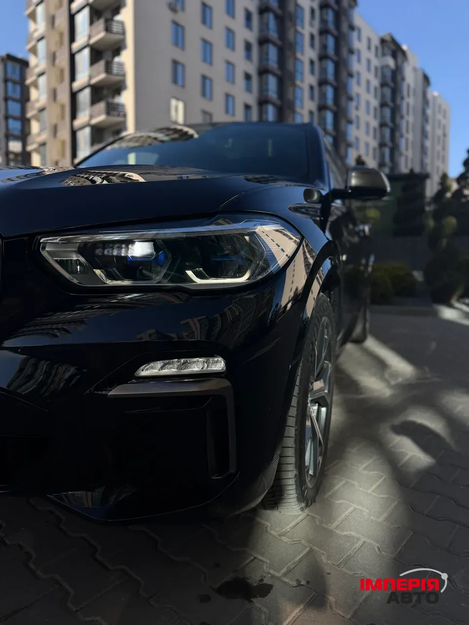 BMW X5 m50i - фото 50