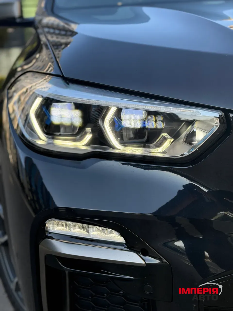 BMW X5 m50i - фото 53
