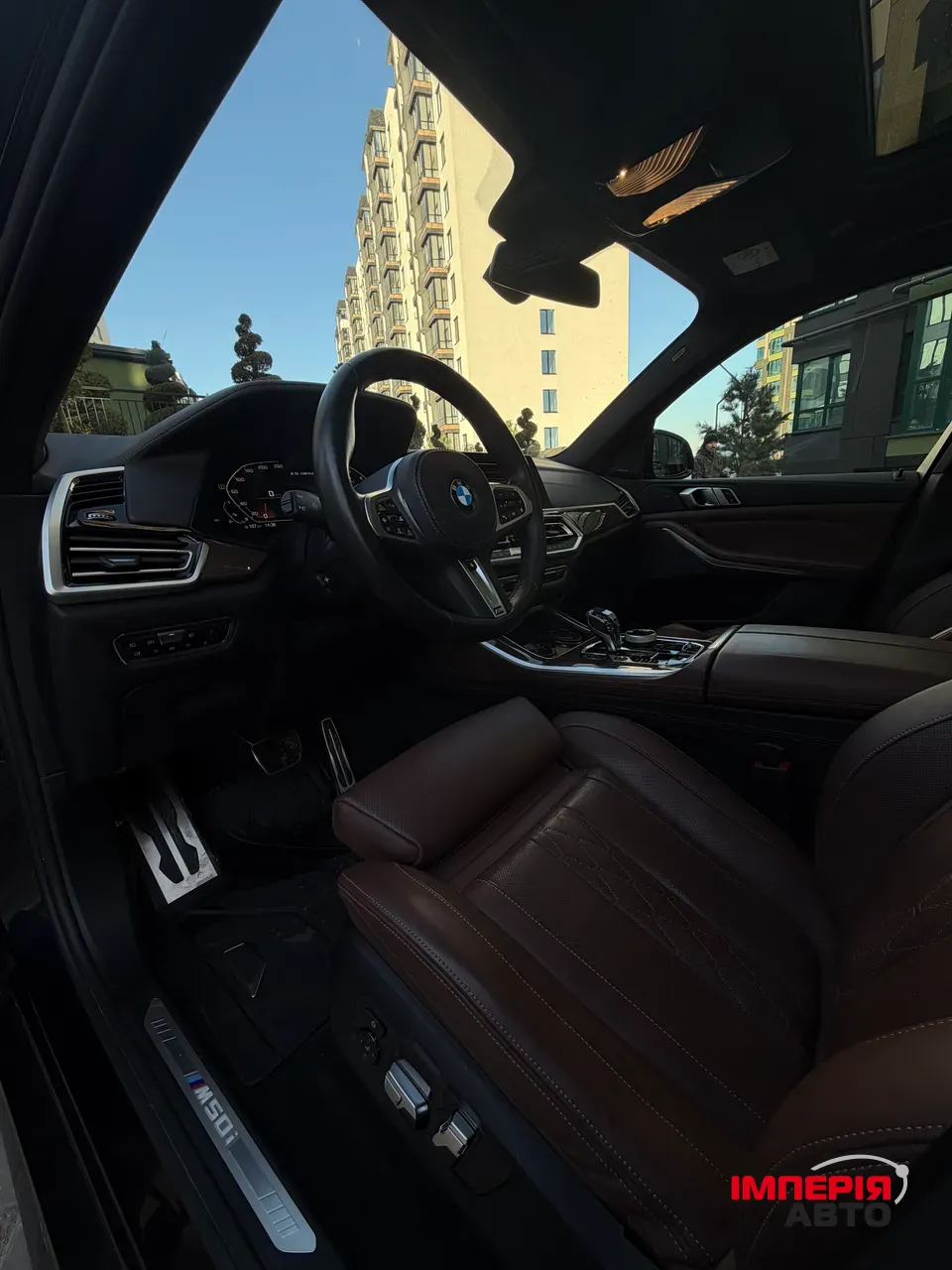 BMW X5 m50i - фото 34