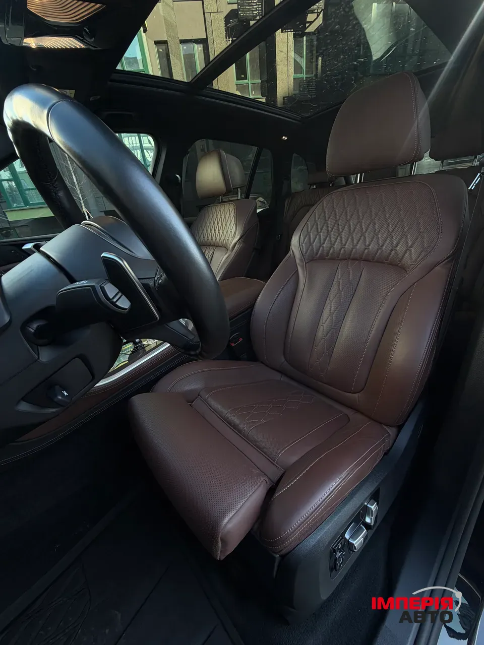 BMW X5 m50i - фото 33