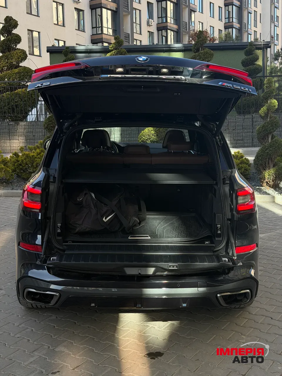 BMW X5 m50i - фото 44