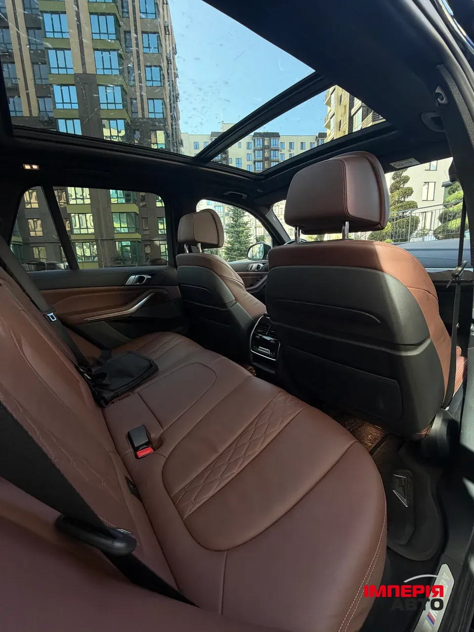 BMW X5 m50i - фото 39