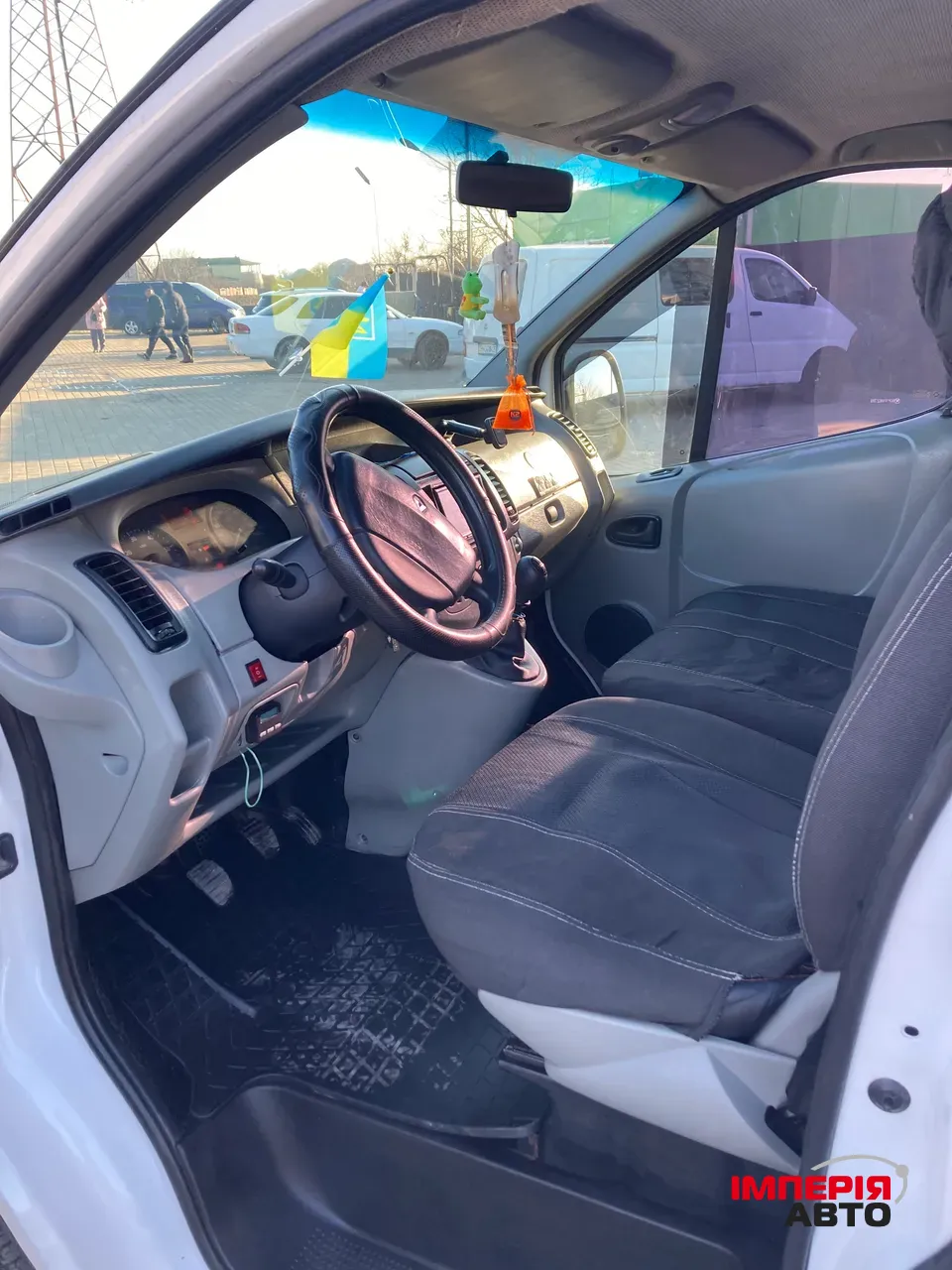 Renault Trafic - фото 7