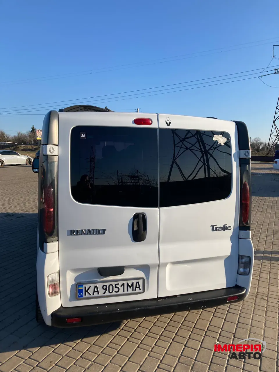 Renault Trafic - фото 4