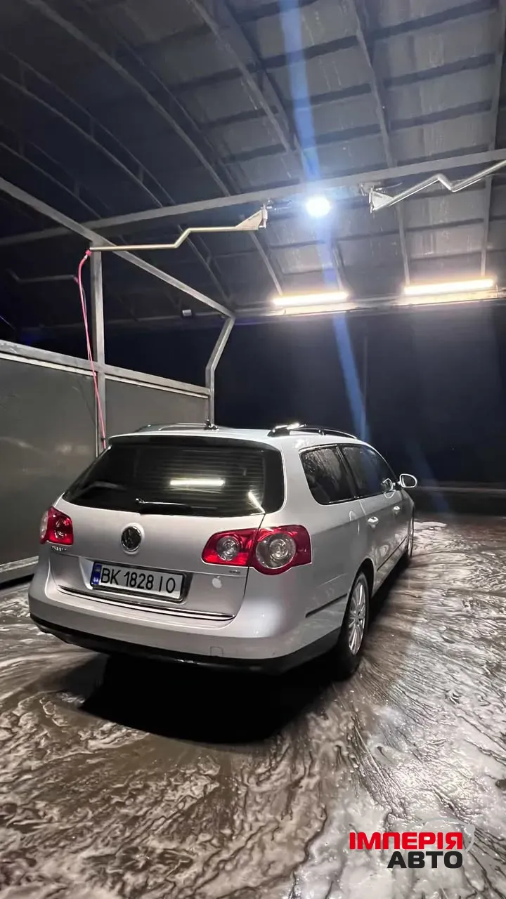 Volkswagen Passat - фото 2