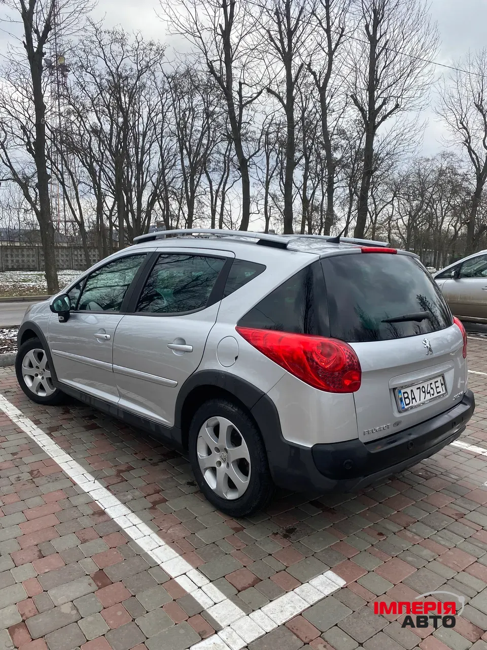 Peugeot 207 - фото 6