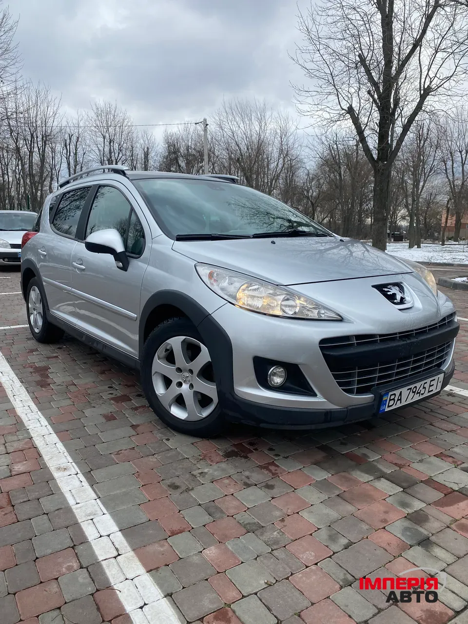 Peugeot 207 - фото 1