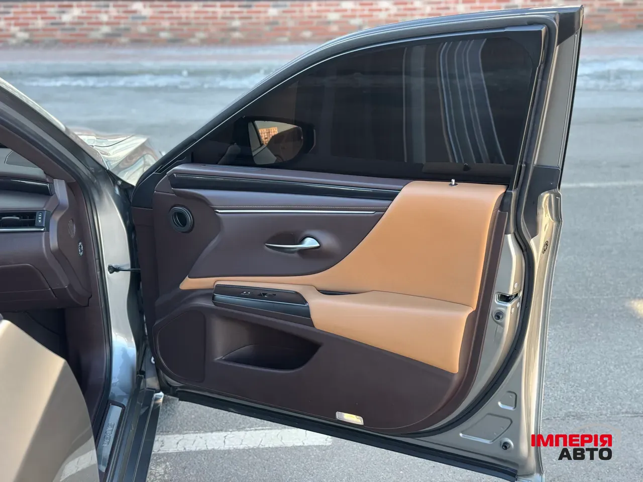 Lexus ES - фото 19