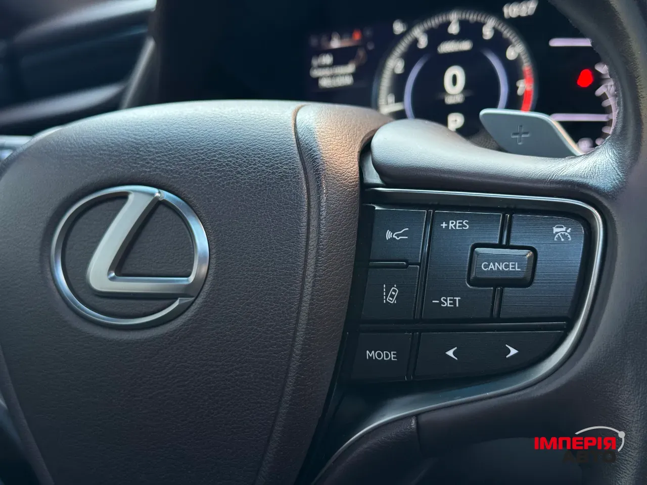 Lexus ES - фото 38