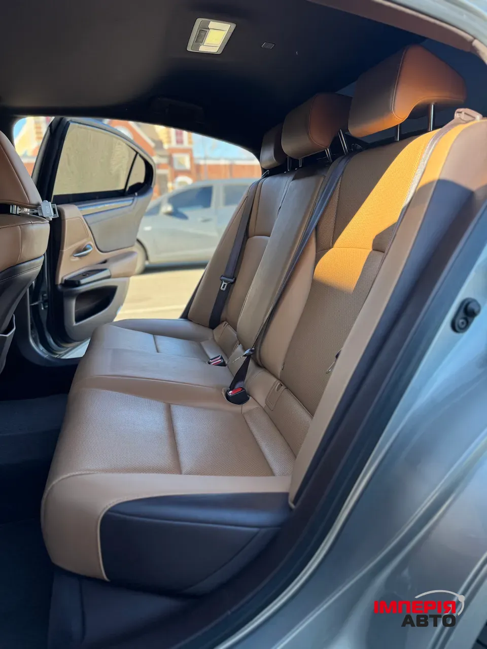 Lexus ES - фото 22