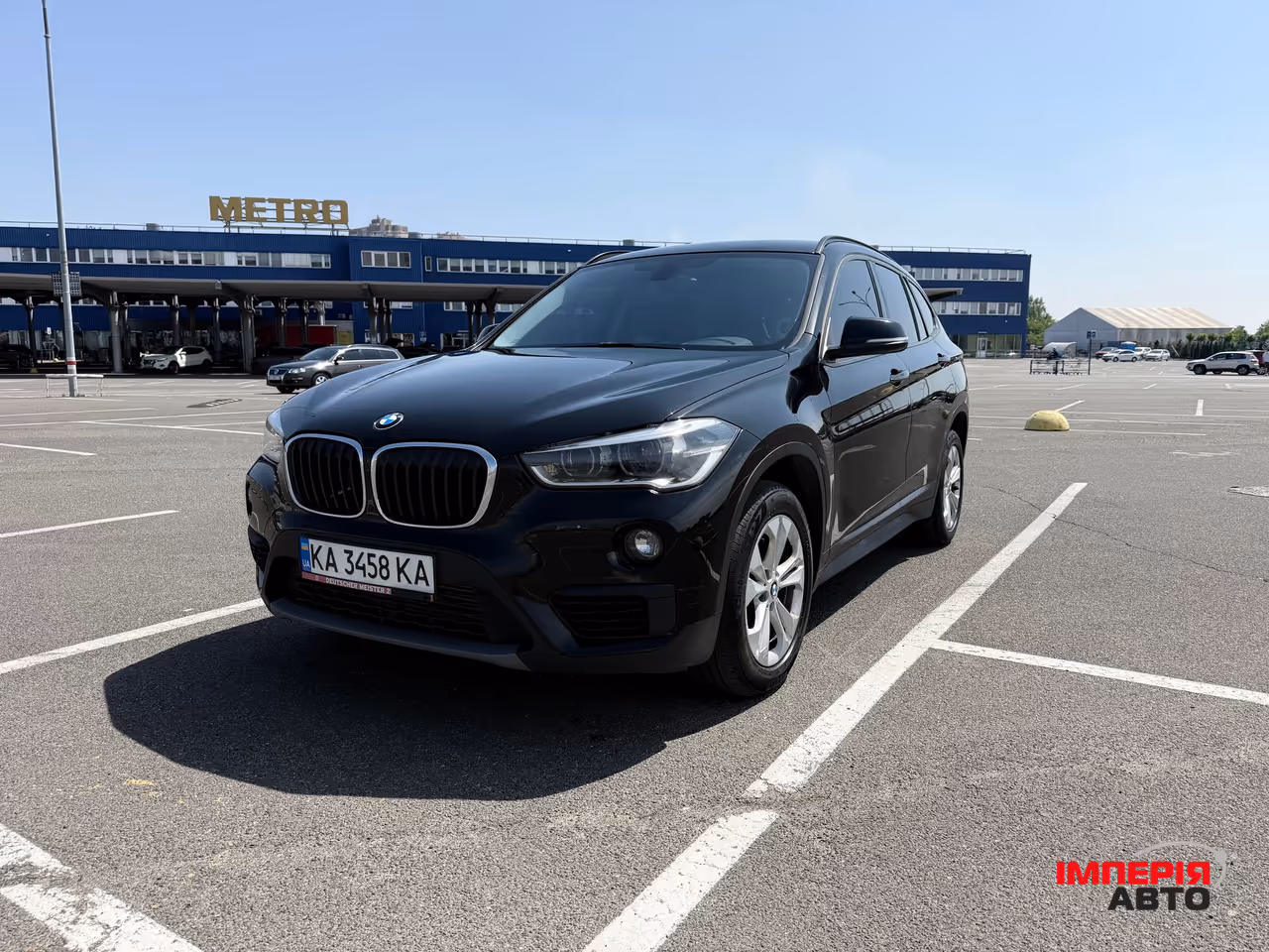 BMW X1 - фото 1