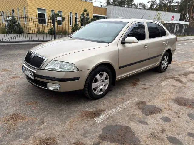 Skoda Octavia - фото 2