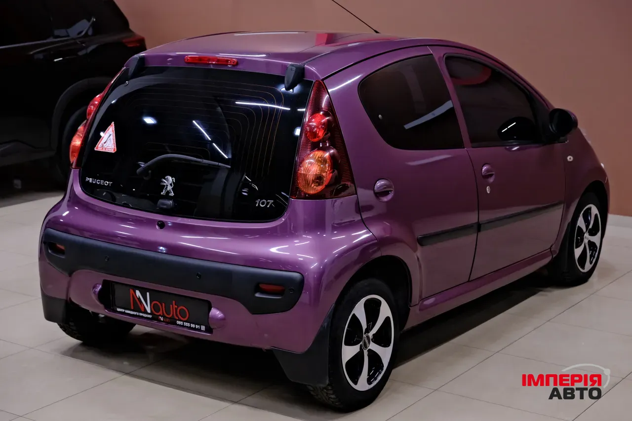 Peugeot 107 - фото 7