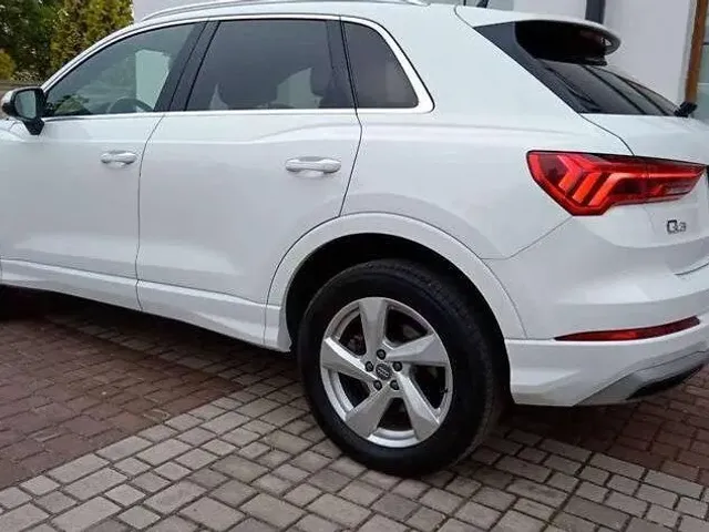 Audi Q3 - фото 4