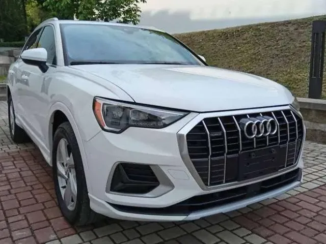 Audi Q3 - фото 3