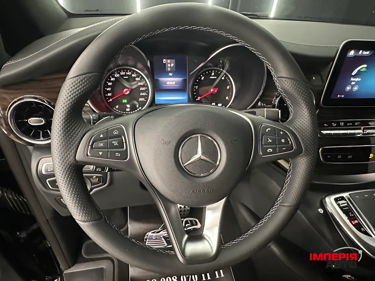 Mercedes-Benz V-Класс - фото 10