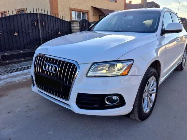 Audi Q5 - фото 1