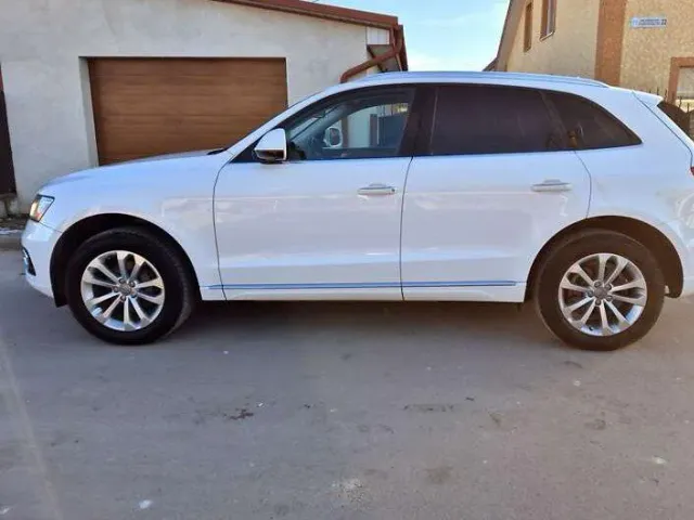 Audi Q5 - фото 4