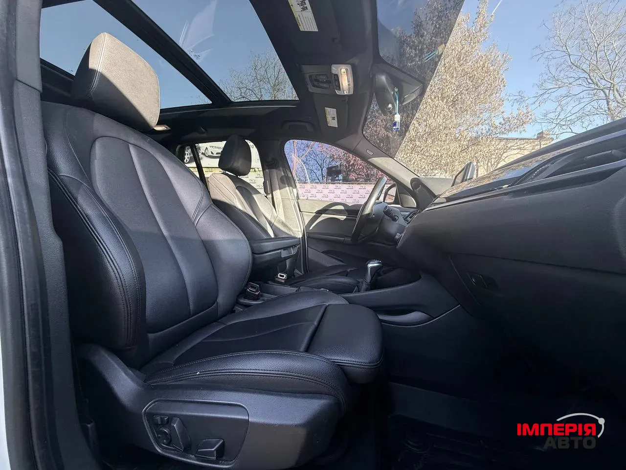 BMW X1 - фото 12