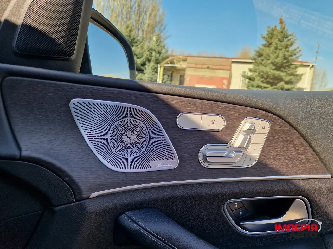 Mercedes-Benz GLE - фото 37