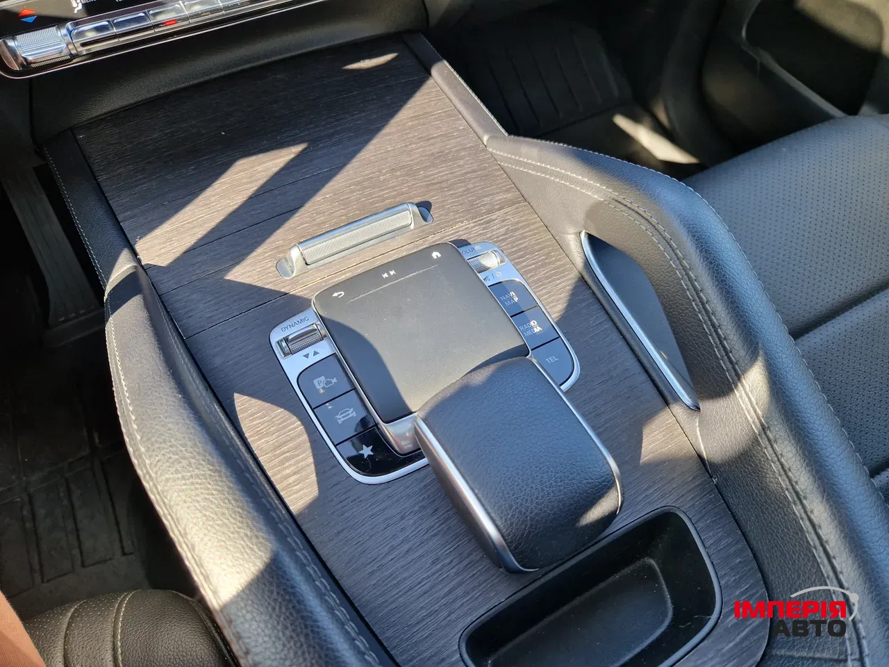 Mercedes-Benz GLE - фото 26