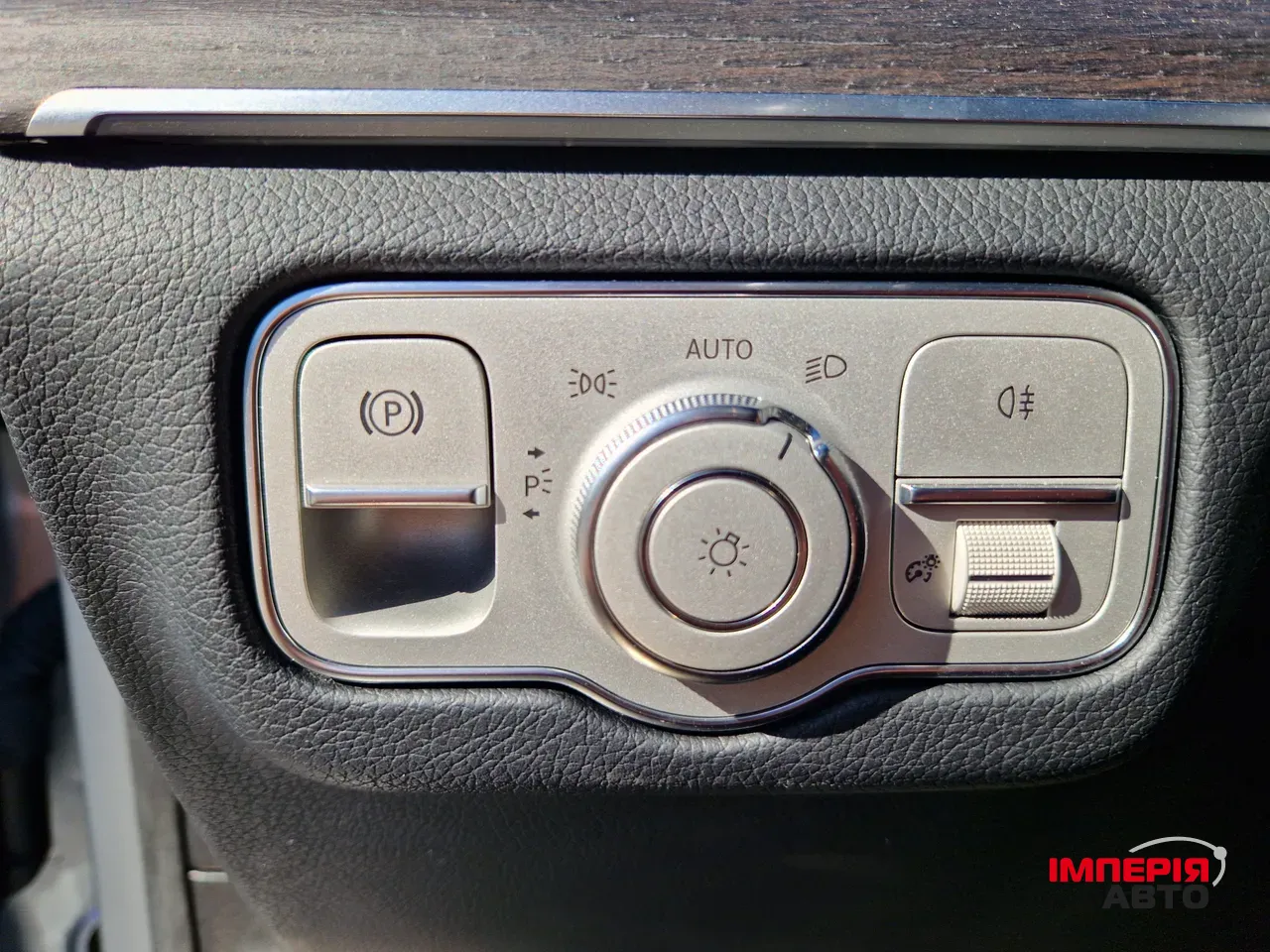 Mercedes-Benz GLE - фото 19