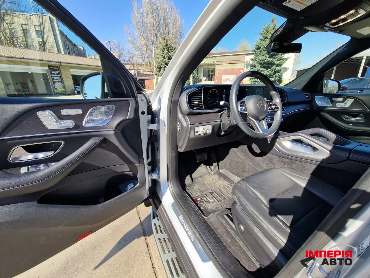 Mercedes-Benz GLE - фото 15