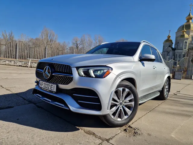 Mercedes-Benz GLE - фото 1