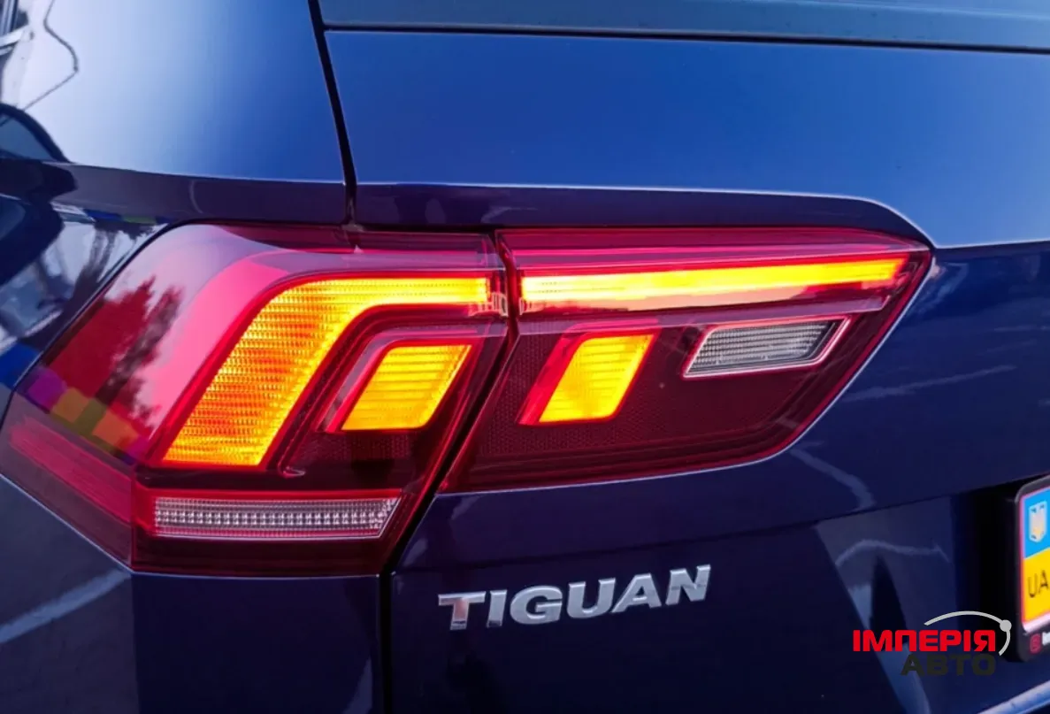 Volkswagen Tiguan - фото 10