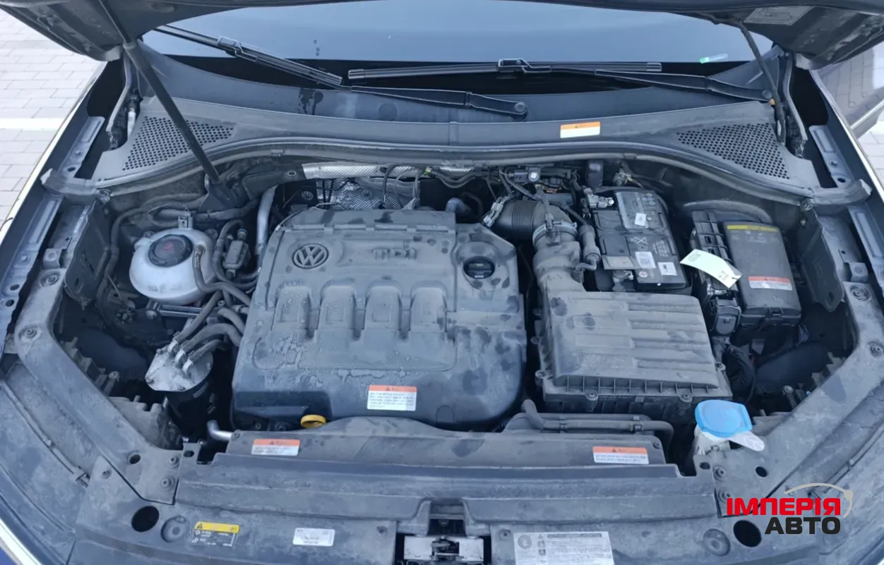 Volkswagen Tiguan - фото 13