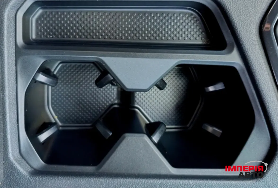 Volkswagen Tiguan - фото 26