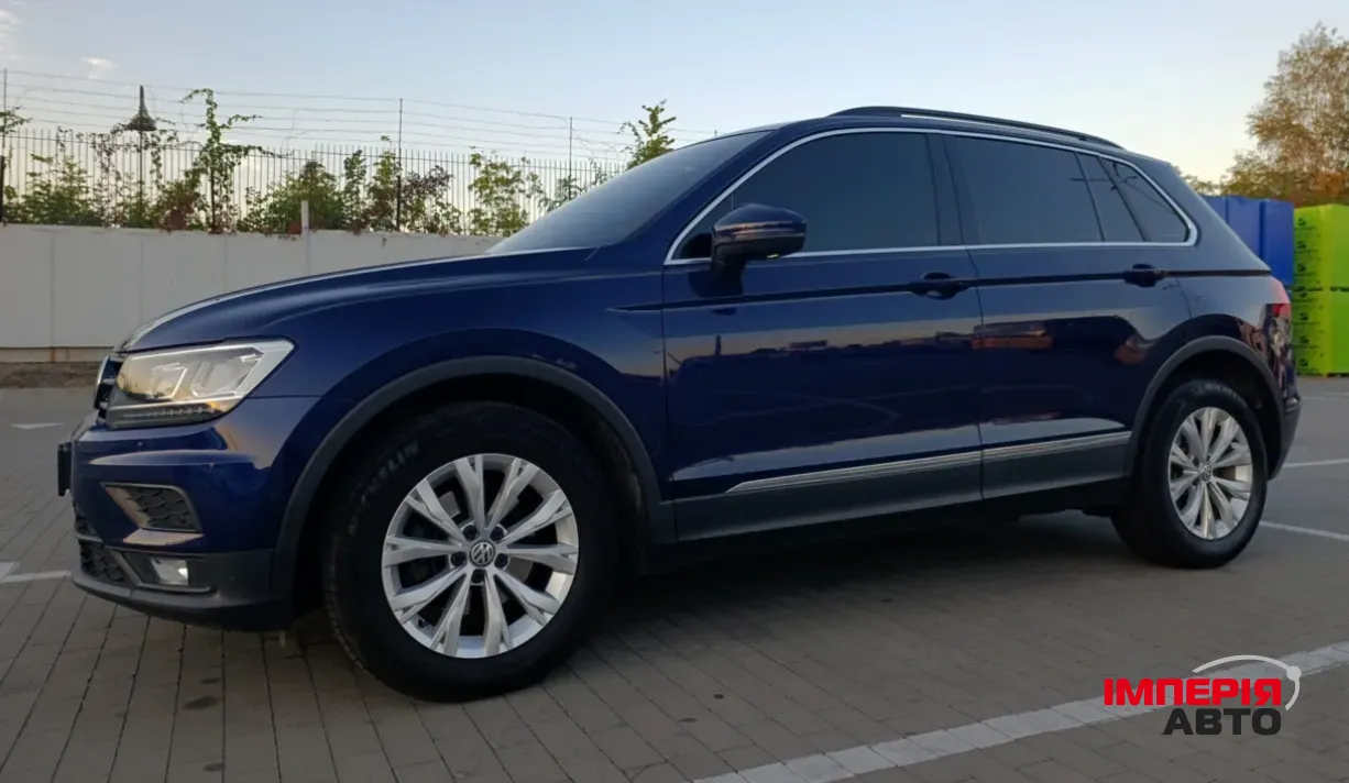 Volkswagen Tiguan - фото 3
