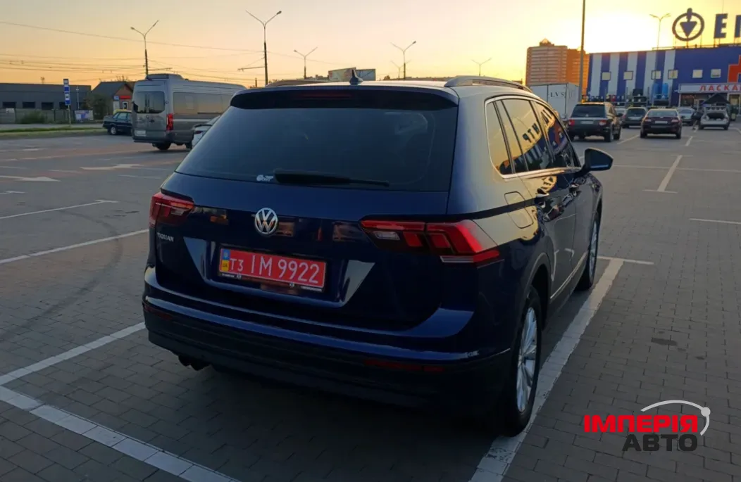 Volkswagen Tiguan - фото 5