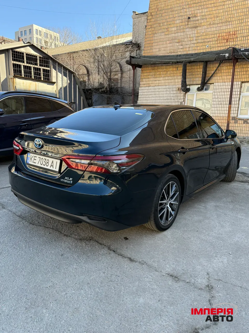 Toyota Camry - фото 4