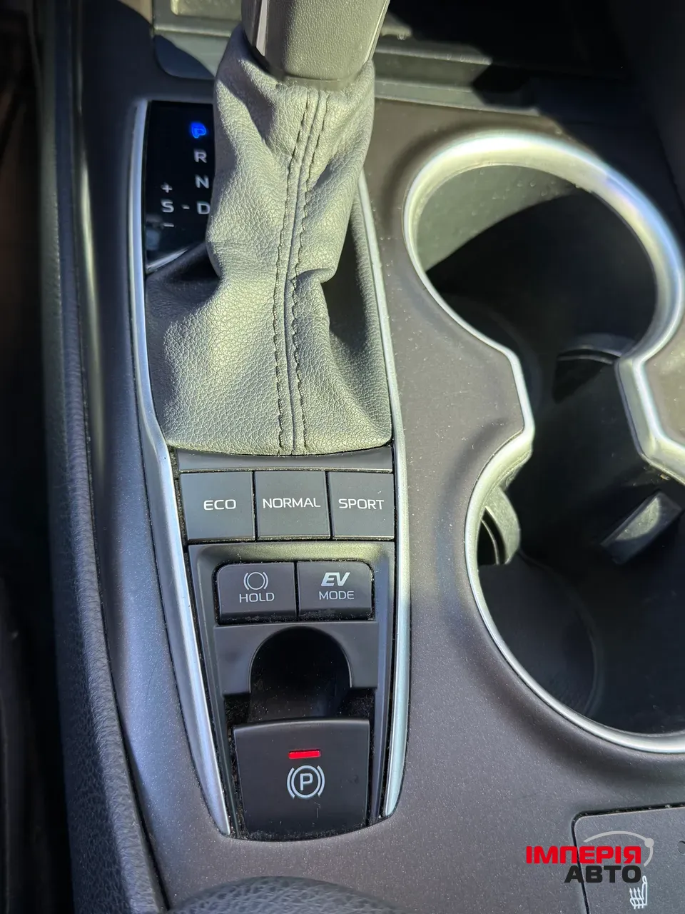 Toyota Camry - фото 14