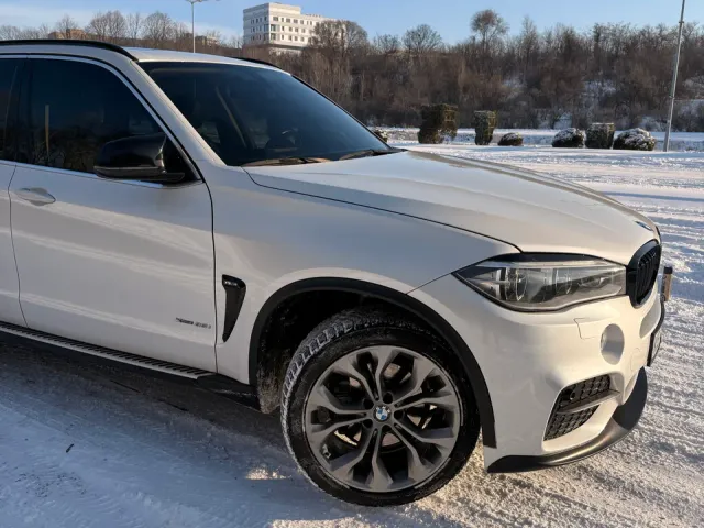 BMW X5 - фото 5