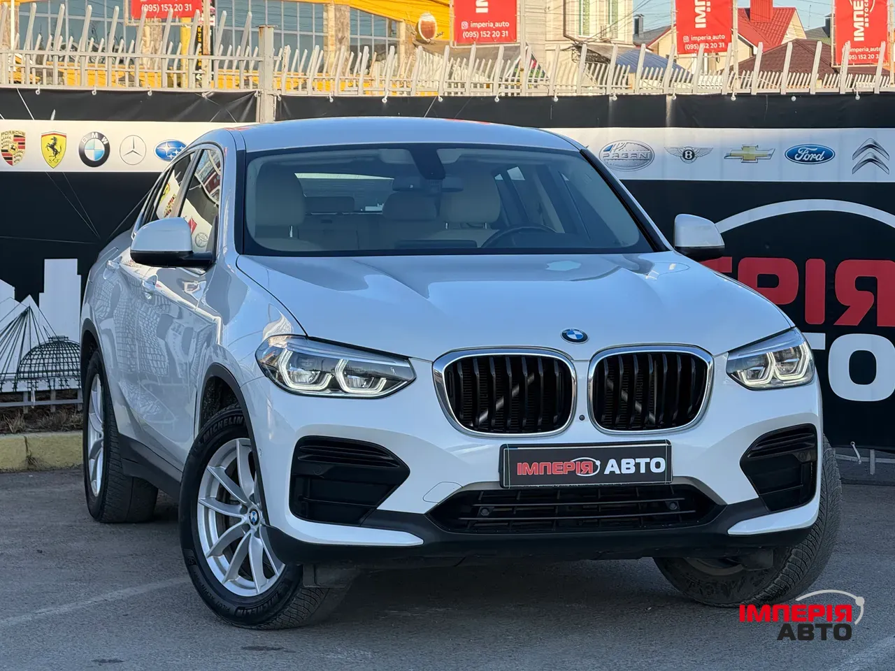 BMW X4 - фото 4