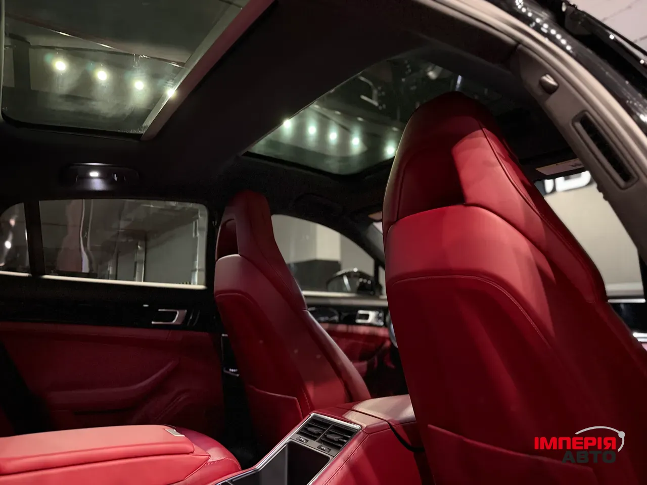 Porsche Panamera - фото 30