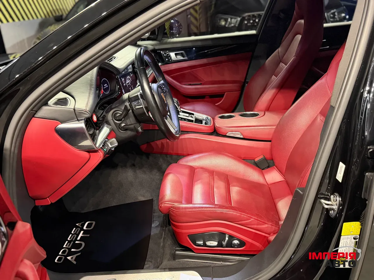 Porsche Panamera - фото 15