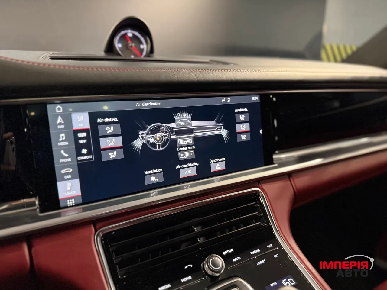 Porsche Panamera - фото 27