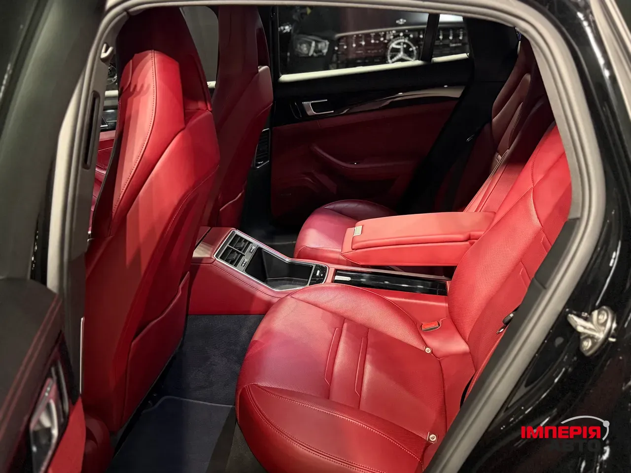 Porsche Panamera - фото 17