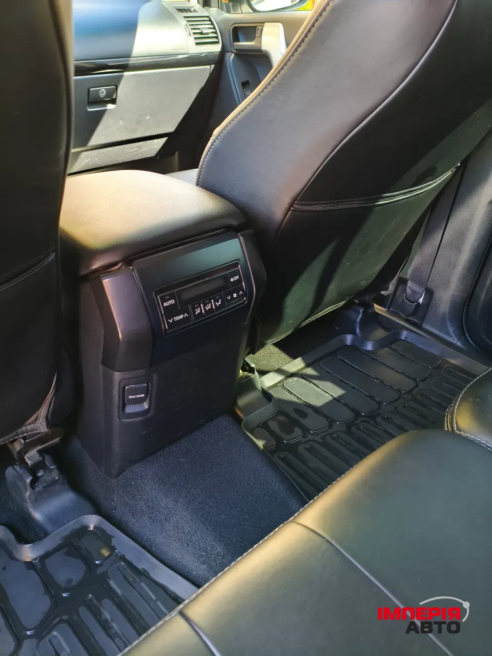 Toyota Land Cruiser Prado - фото 13