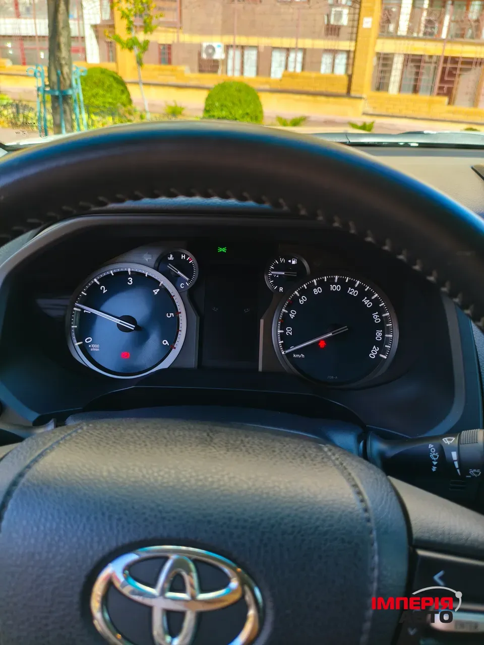 Toyota Land Cruiser Prado - фото 14