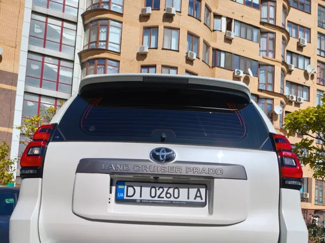 Toyota Land Cruiser Prado - фото 5