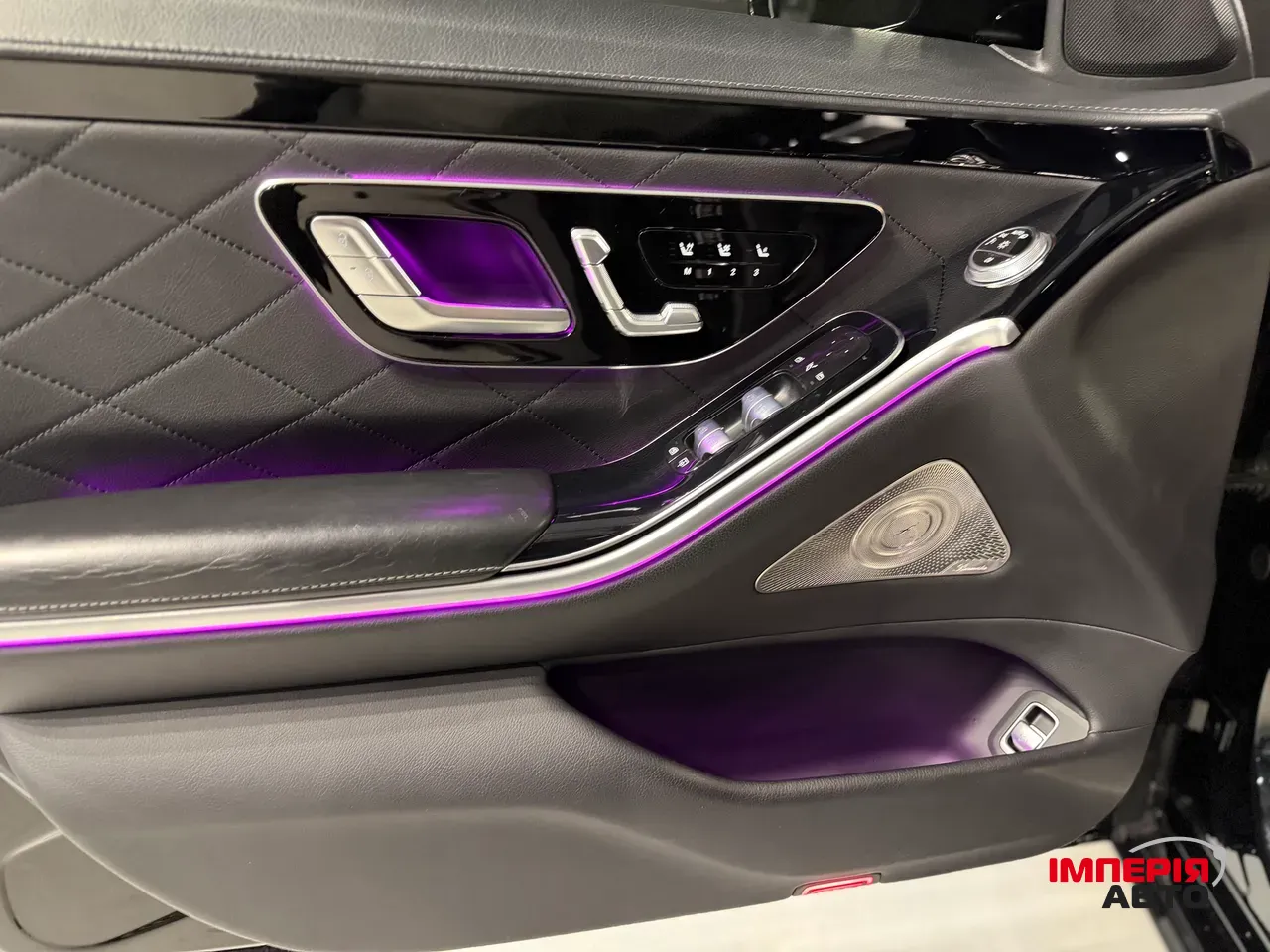 Mercedes-Benz S-Класс - фото 27