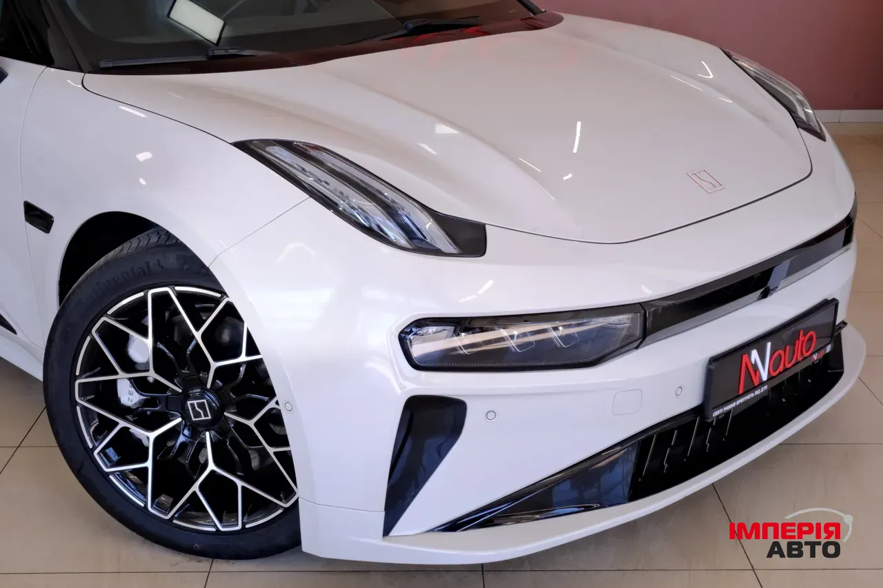 Zeekr 001 - фото 3