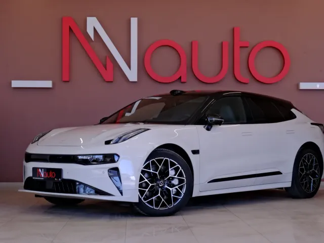 Zeekr 001 - фото 1