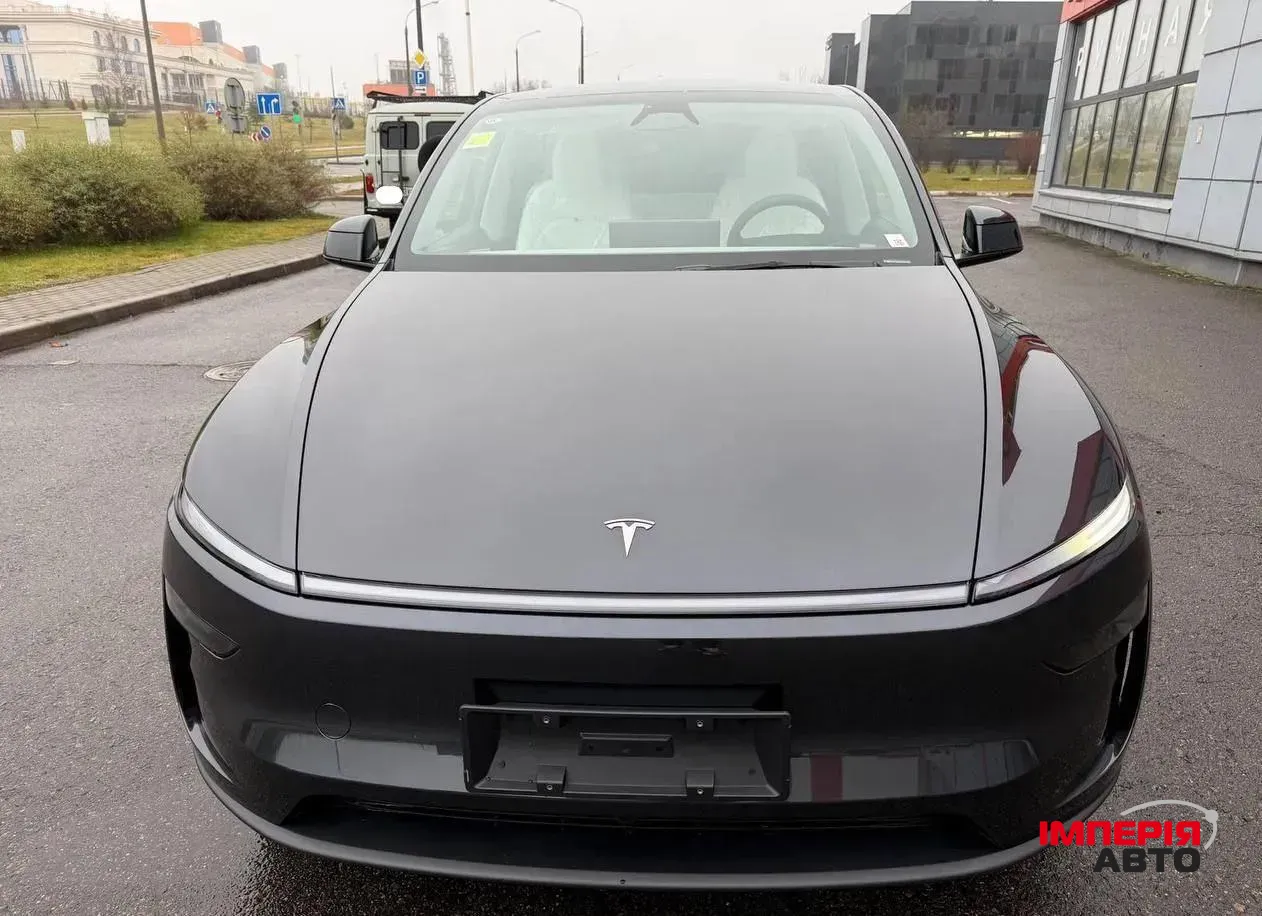 Tesla Model Y - фото 2
