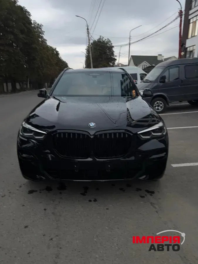 BMW X5 - фото 2